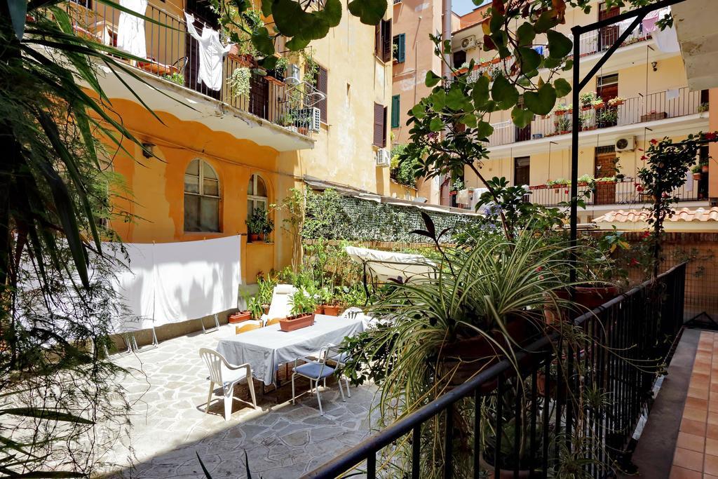 Pretty Flat Trastevere Rome Exterior photo