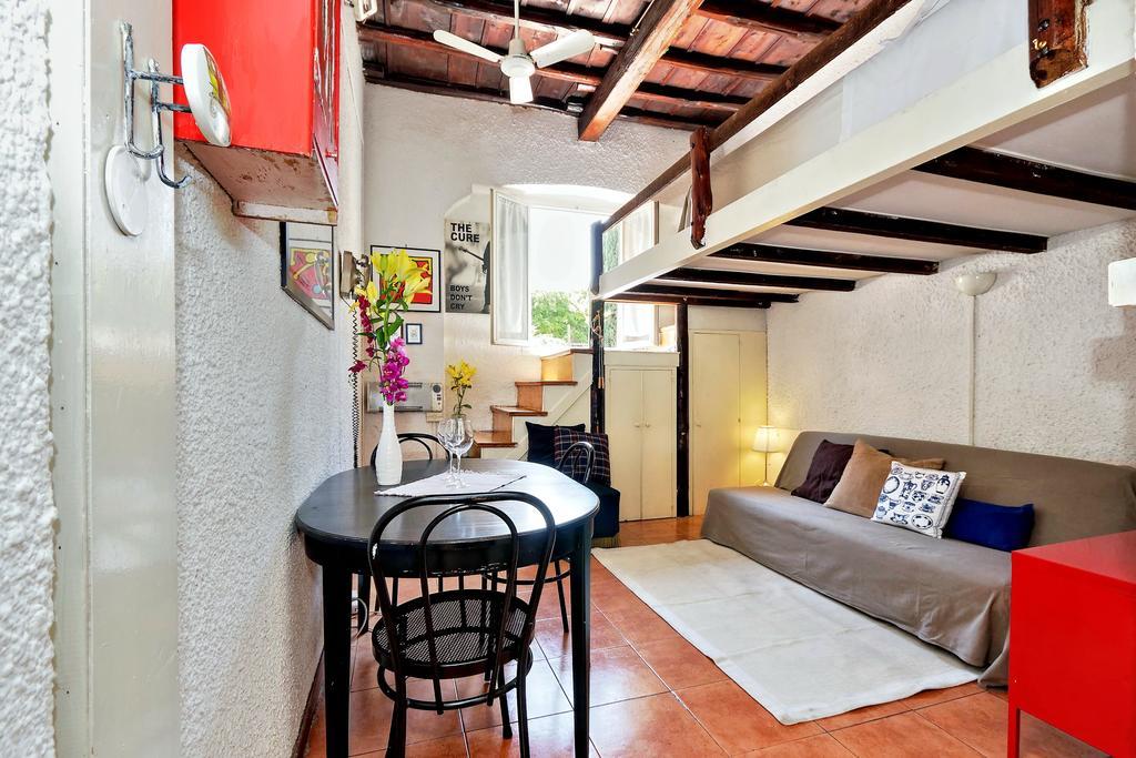 Pretty Flat Trastevere Rome Exterior photo